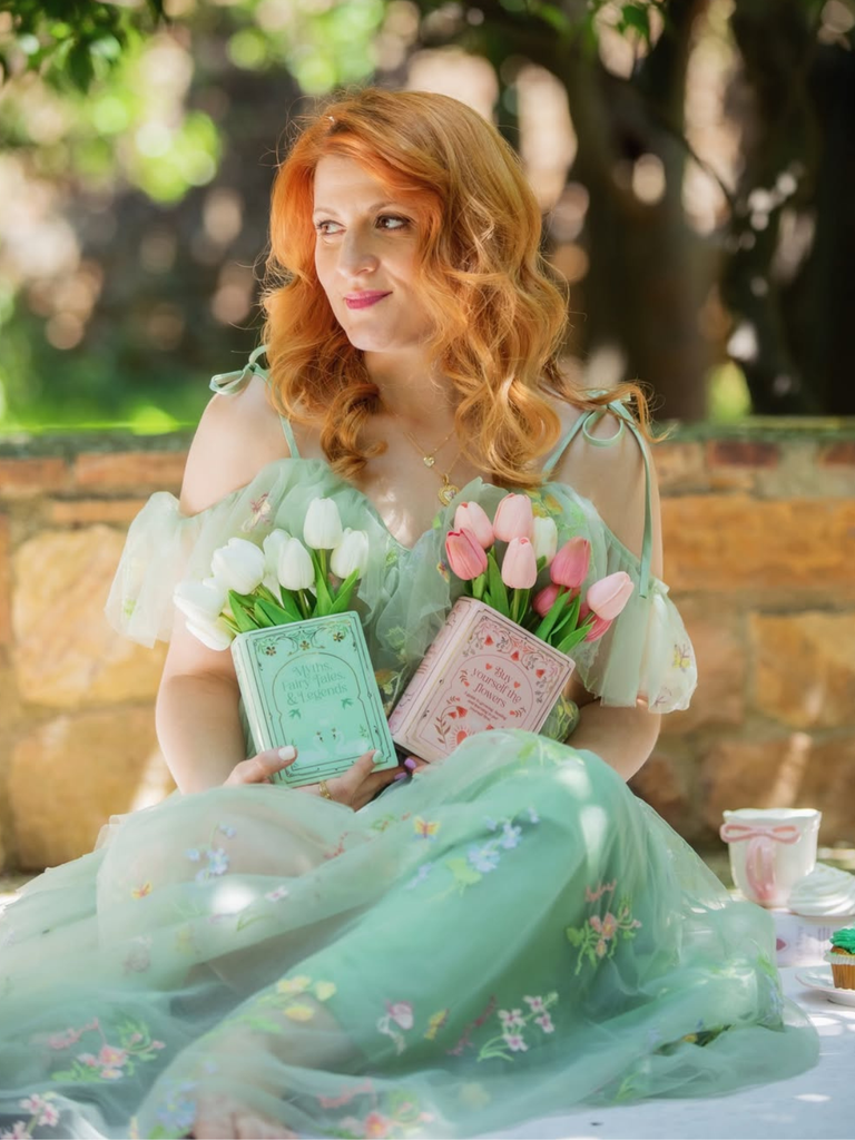 Robe fendue en tulle Lac Verte brodé de fleurs années 1970
