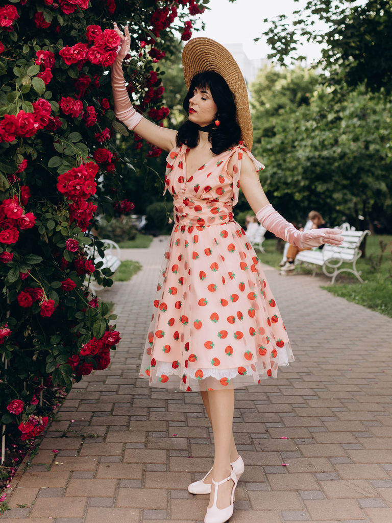 Robe trapèze rose fraise années 1950 en maille Chic