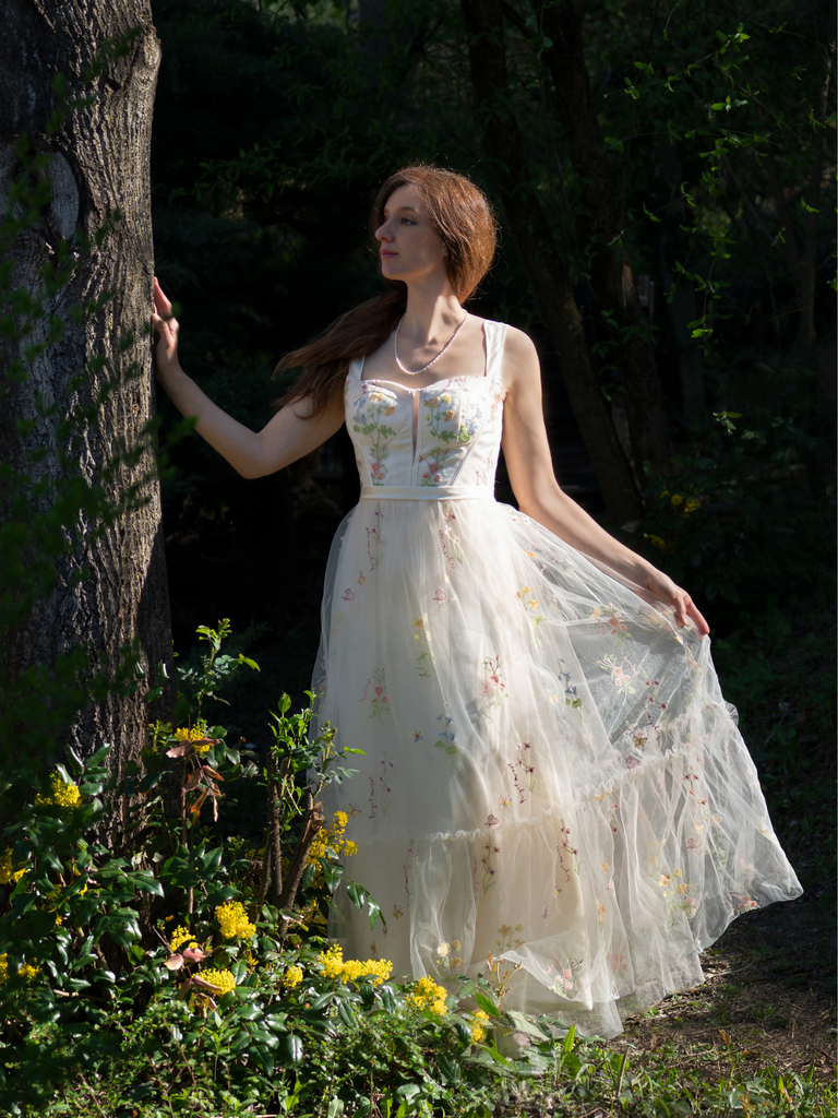 Robe en maille jaune florale à lacets et baleines des années 1930