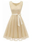 Robe beige patchwork en mousseline de soie et dentelle