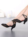 talons hauts style vintage évider