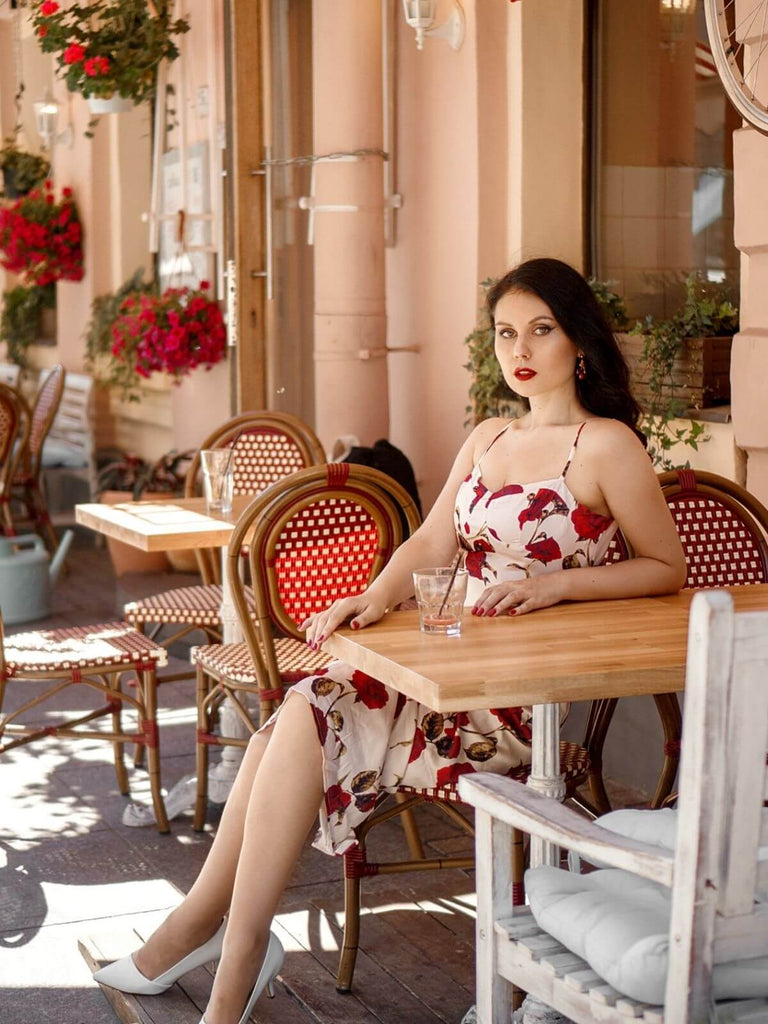 Robe Crayon à Bretelles Roses des Années 1960 Élégant Chic