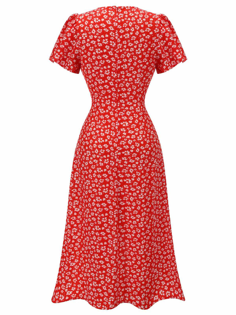 Robe rouge à col en V à fleurs des années 1940